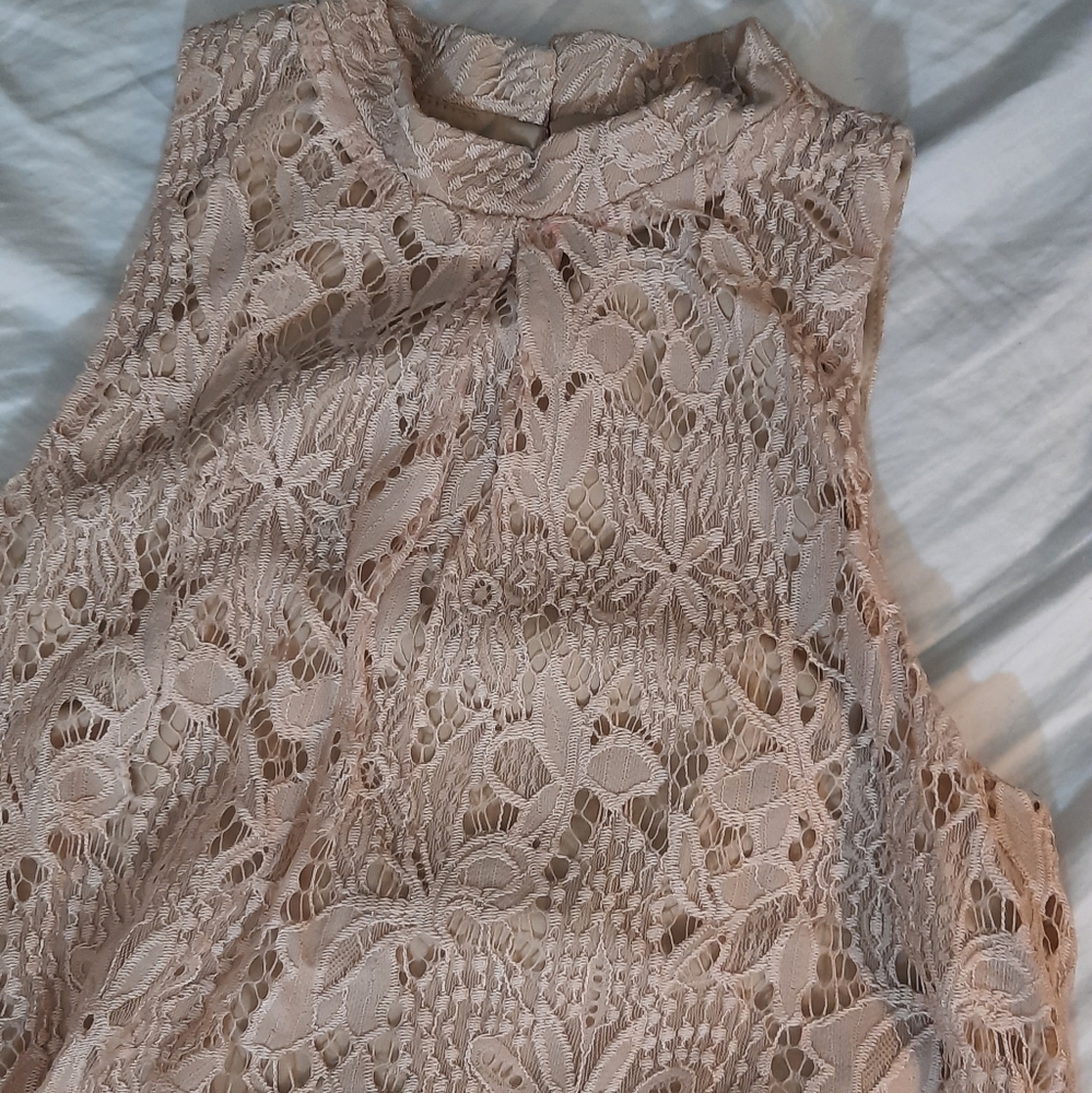 Pink halter top - Picture 3 of 6